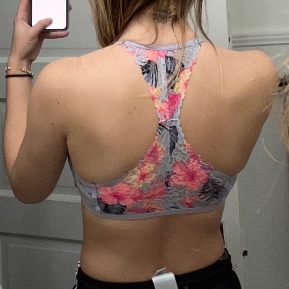 Victoria Secret Bralette - Picture 4 of 4